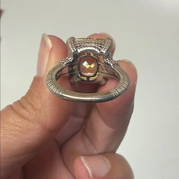 Judith Ripka Silver Ring with Yellow Gemstone - Picture 5 of 5